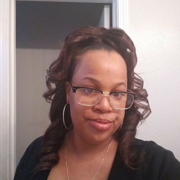 Meet your Posher, Michelle renee - Picture 1 of 1